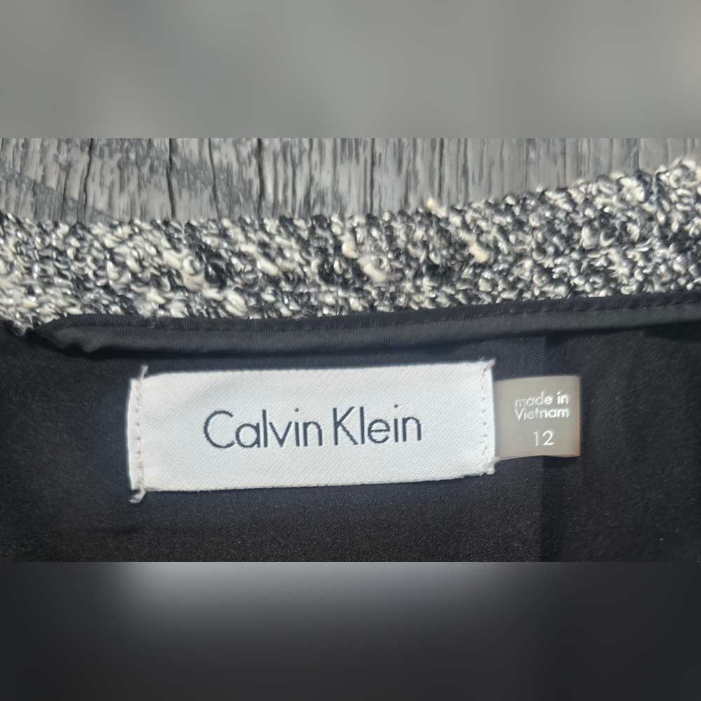 Calvin Klein Heathered Gray A-Line Skirt (Size"12) - Picture 3 of 5